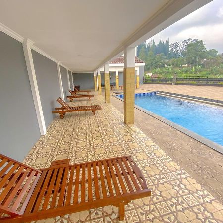 Villa Andalus 3 Puncak Luaran gambar