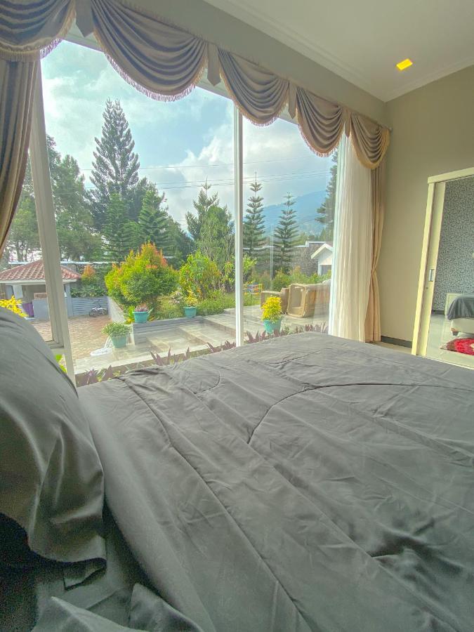 Villa Andalus 3 Puncak Luaran gambar