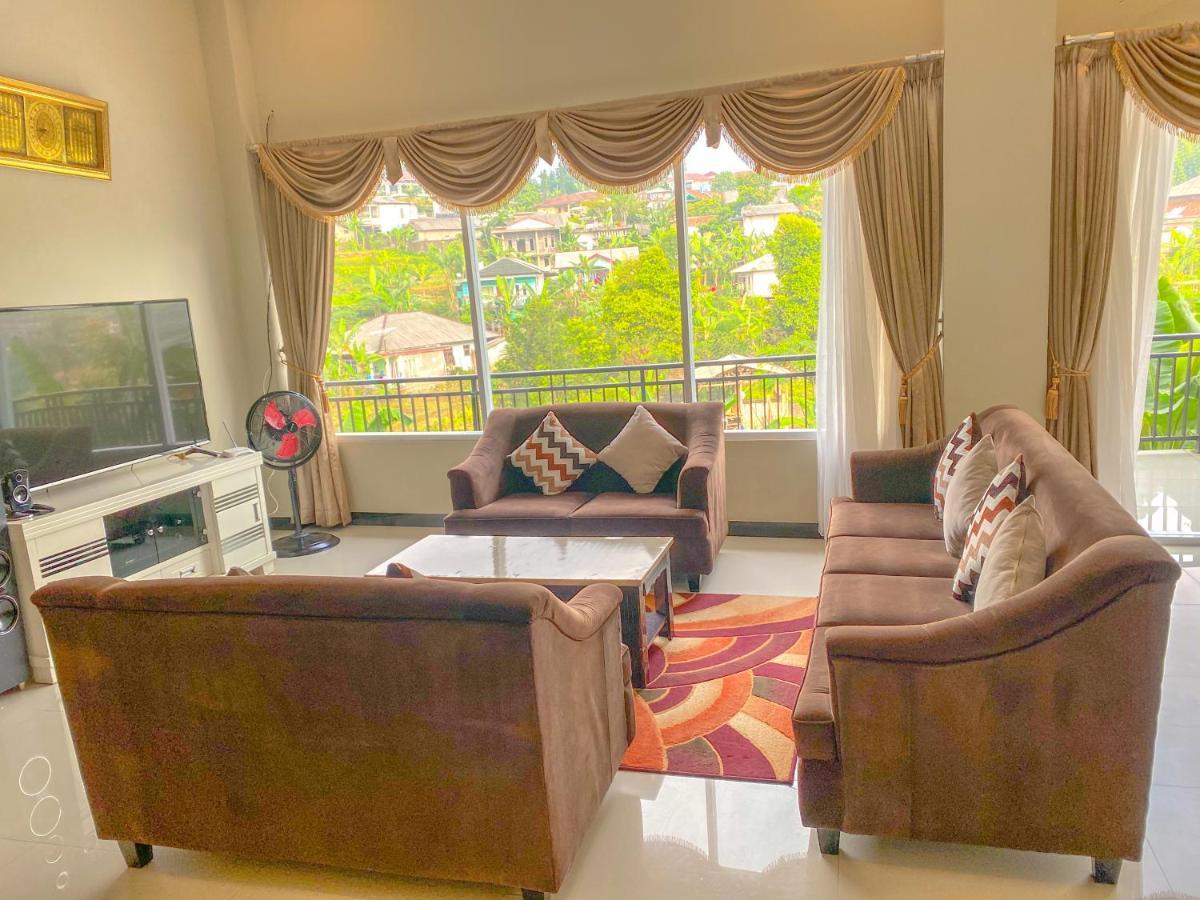 Villa Andalus 3 Puncak Luaran gambar