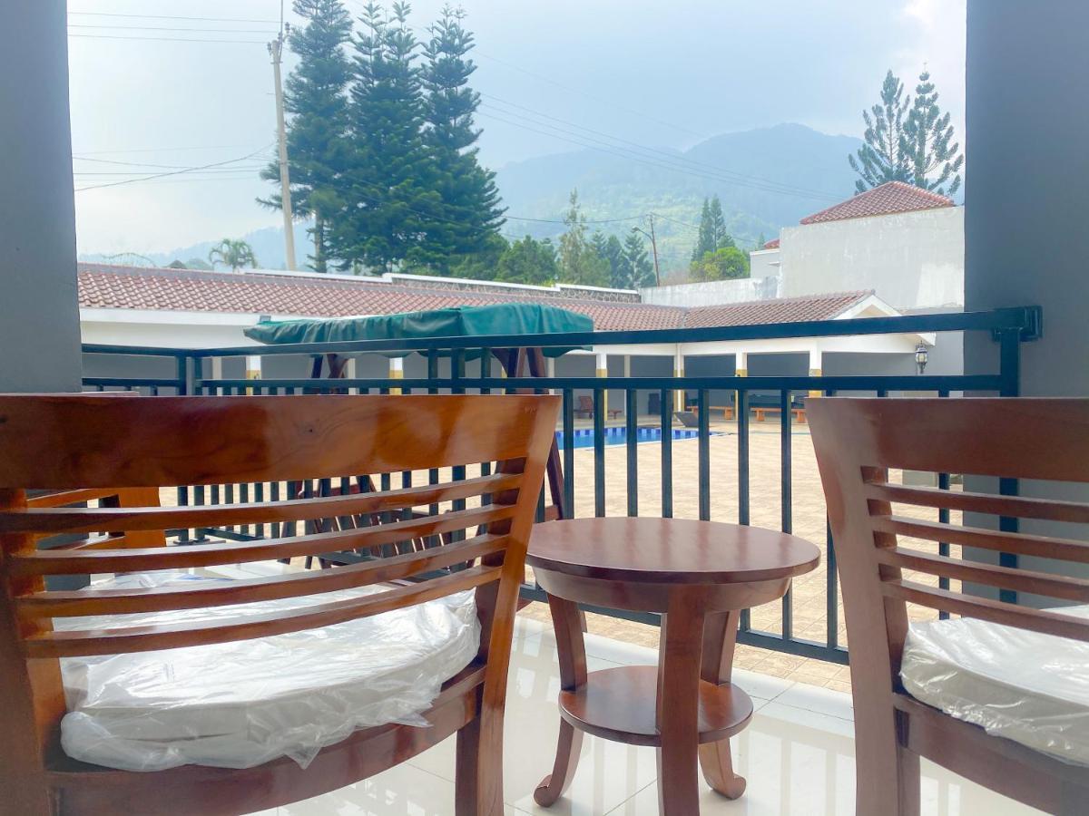 Villa Andalus 3 Puncak Luaran gambar